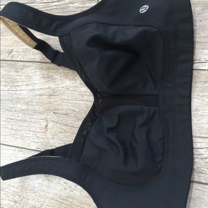 lululemon athletica Intimates & Sleepwear - LULULEMON bra size 36 C perfect condition lululemon athletica Intimates & Sleepwear - LULULEMON bra size 36 C perfect condition